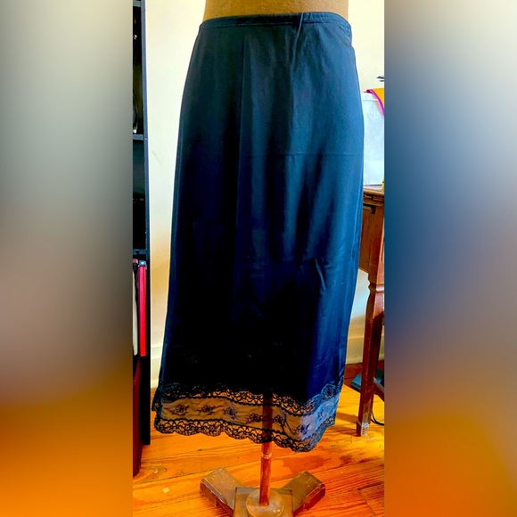 Van Raalte Intimates & Sleepwear Vintage Long Black Half Slip With